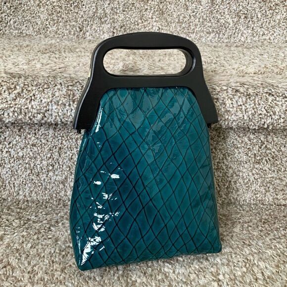 Handmade Genuine Patent Leather Check Print Wooden Frame Pouch/Crossbody - Picture 9 of 16